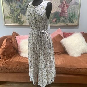 Beautiful Nordstrom Rack Sleeveless Button Down Dress NWT